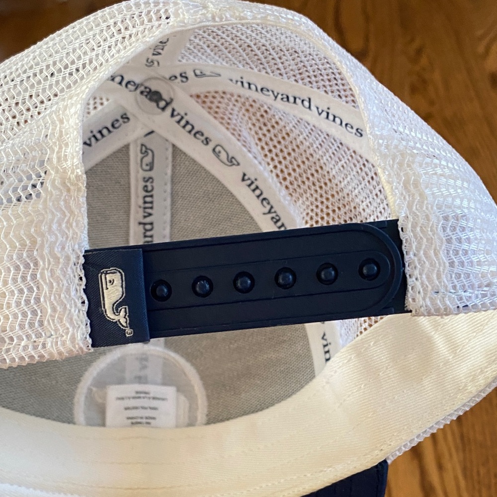 Vineyard Vines Navy and White Whale Logo Trucker Cap - Kids - Picture 4 of 4
